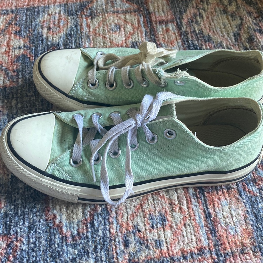 Mint green converse shoes. Size 7 women